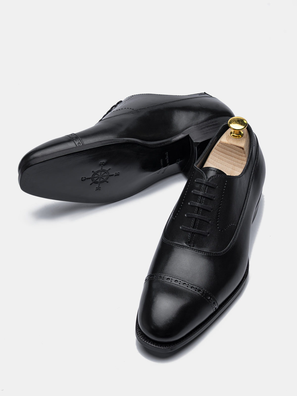 [SALE] BQ1 HS Balmoral Oxford Black