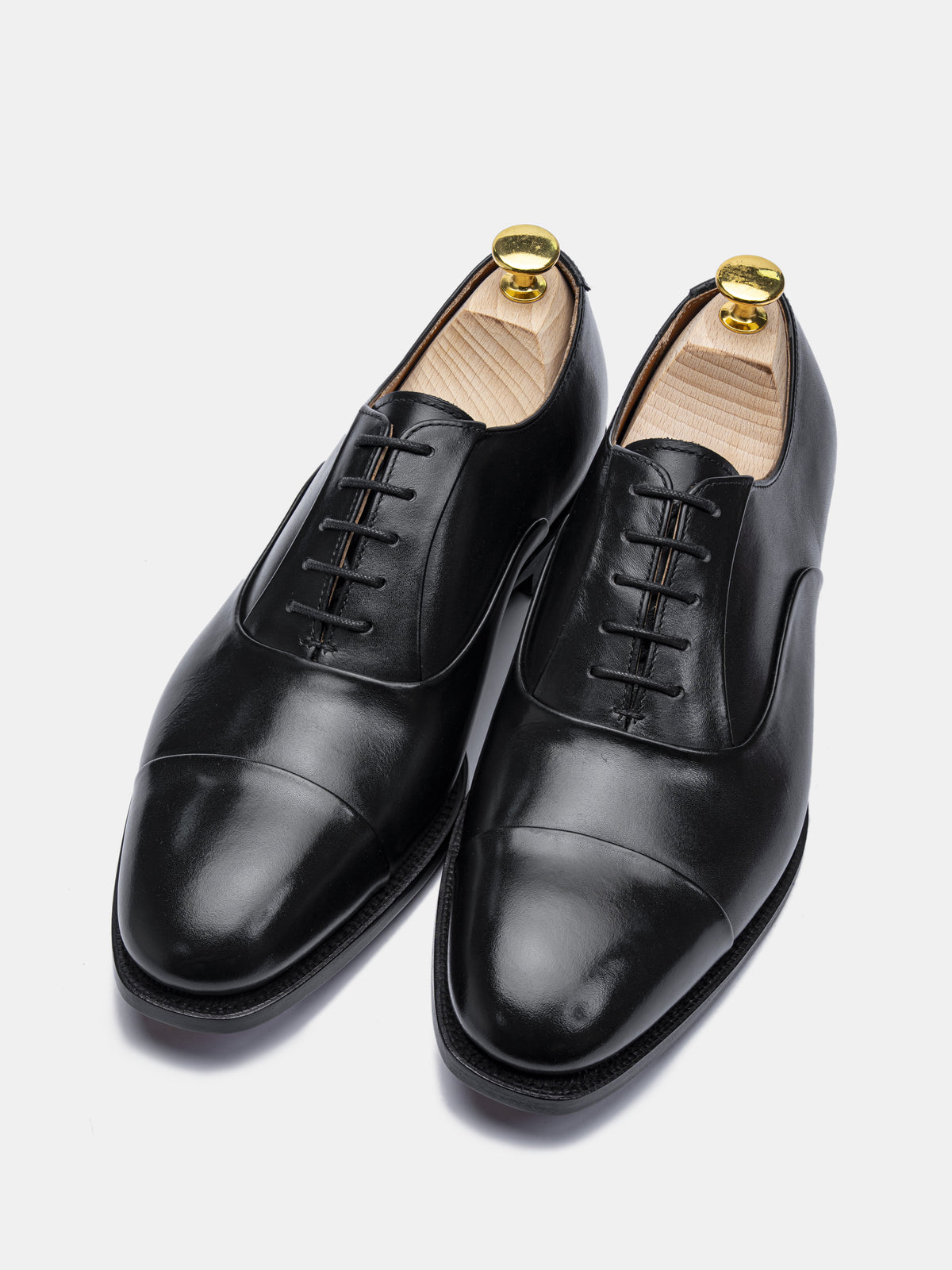 C5N54 Cap Toe Oxford Black