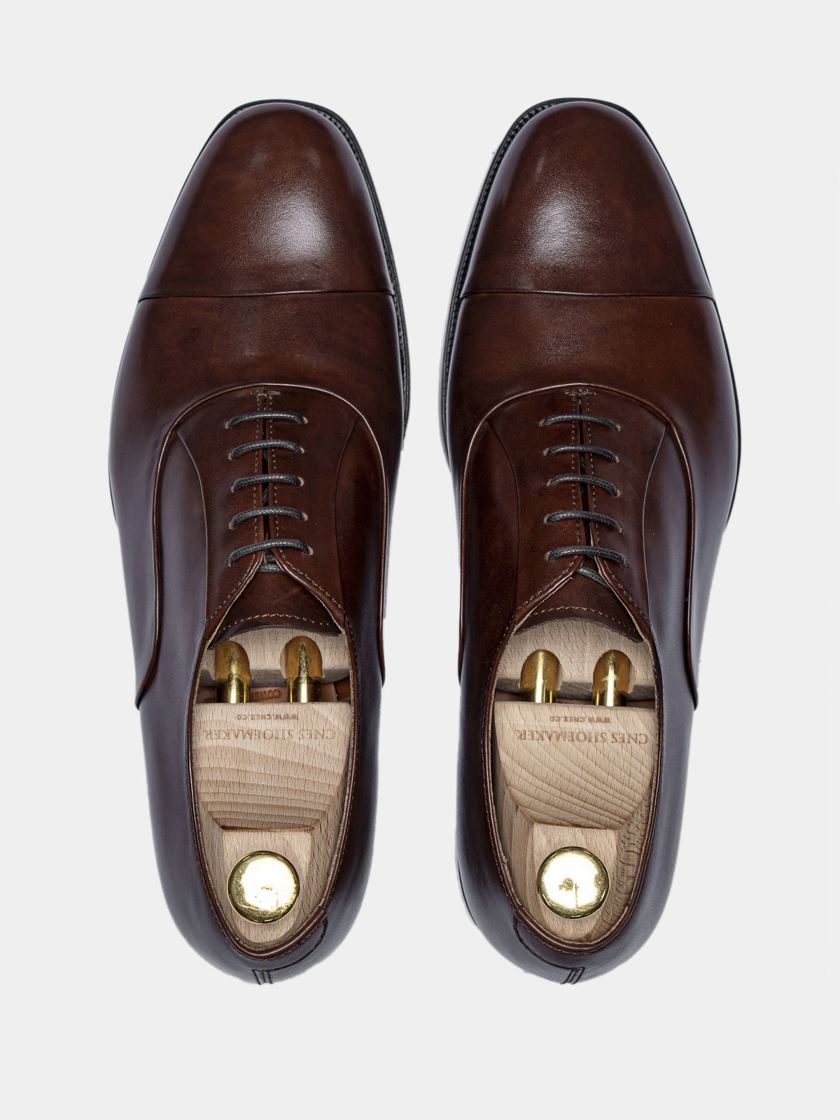 C5N54 Cap Toe Oxford Brown Museum