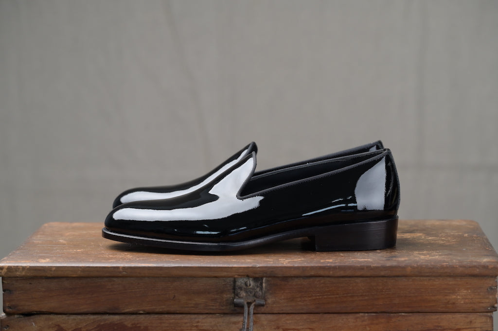 [MTO] OPW Black Tie Patent Loafer