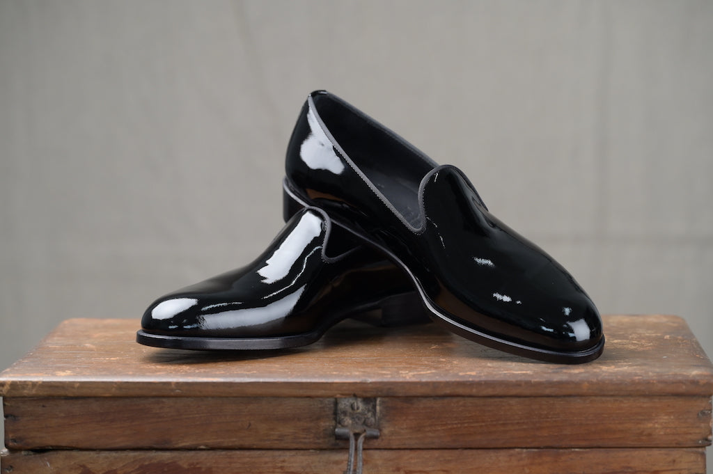 [MTO] OPW Black Tie Patent Loafer