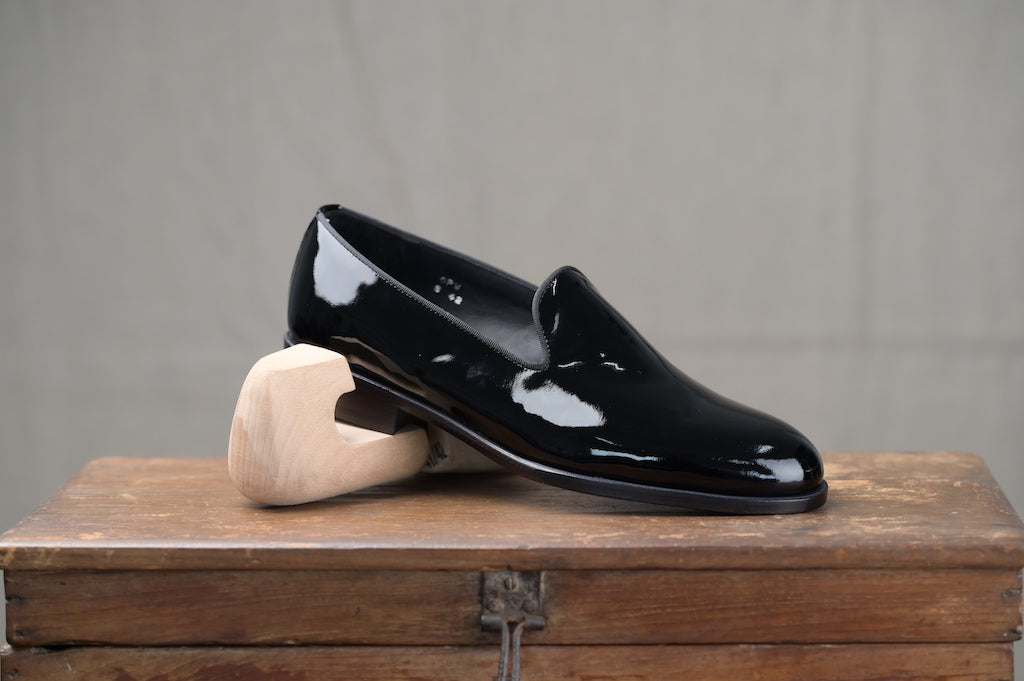 [MTO] OPW Black Tie Patent Loafer