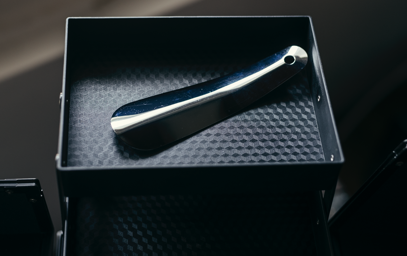 Carbon fiber hot sale shoe horn