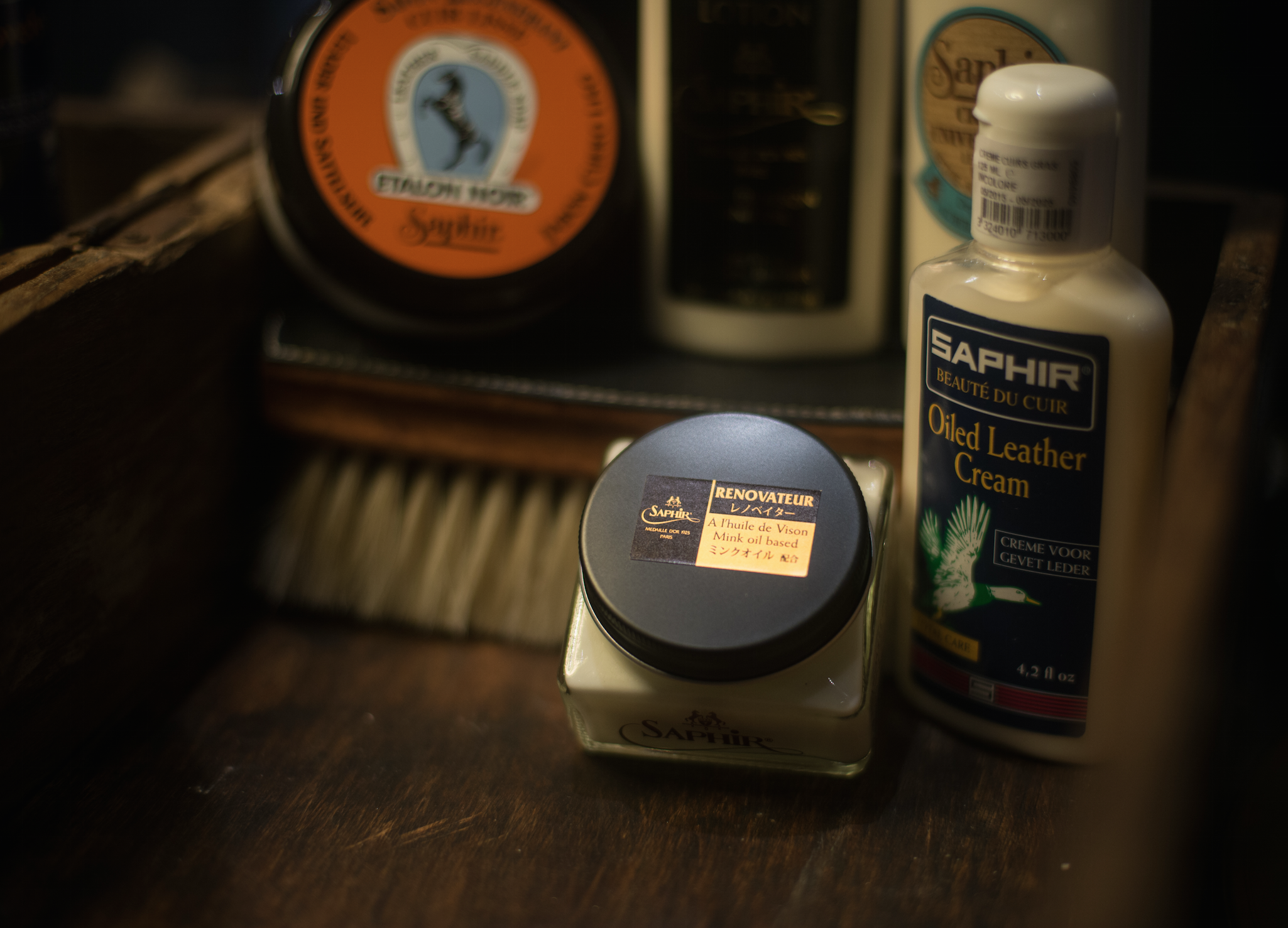 Saphir M daille d Or Renovateur Cr me 75ml CNES Shoemaker