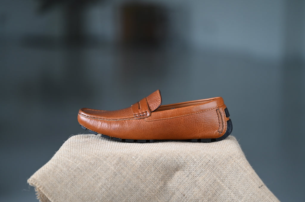 [SALE] CNS D207 Emboss Brown Moccasin